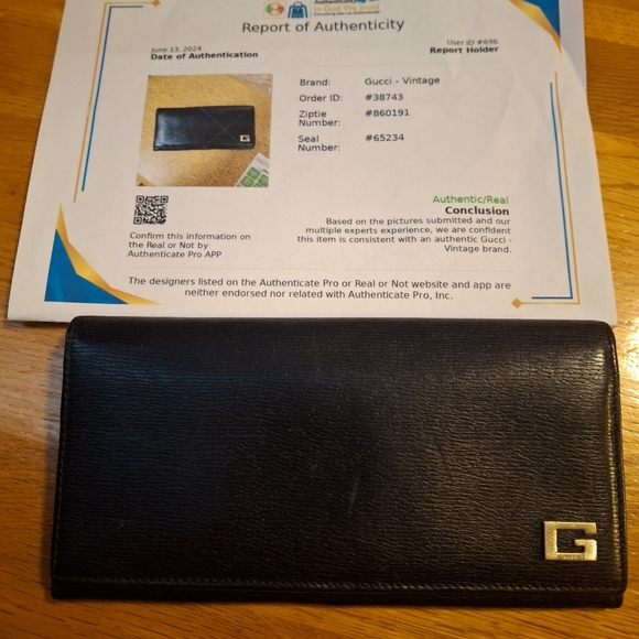Gucci Vintage Unisex Black Long Wallet With COA and Unbranded Dustbag - Picture 11 of 16